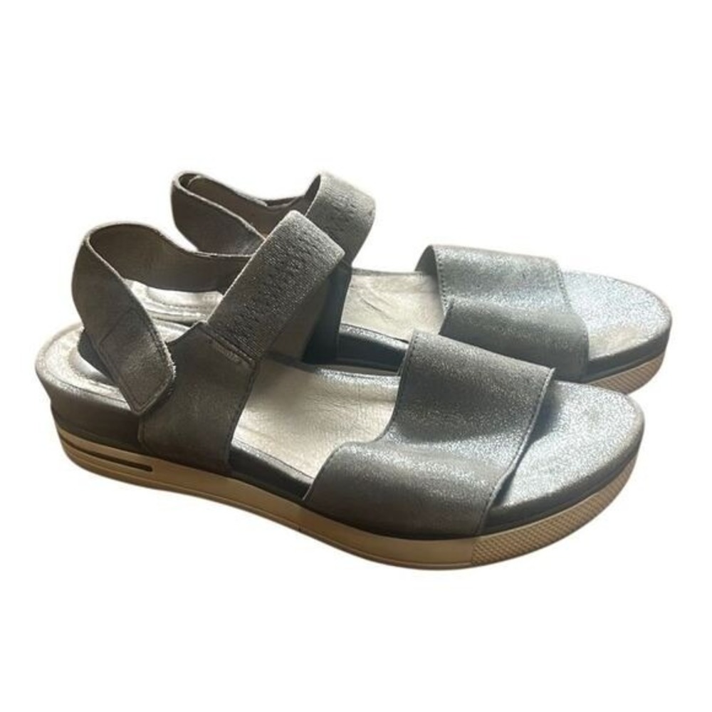Eileen Fisher Sandals Silver Metallic Leather Adjustable Strap Shoes